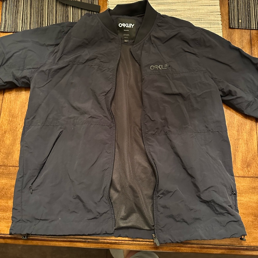 Oakley Vault Bomber